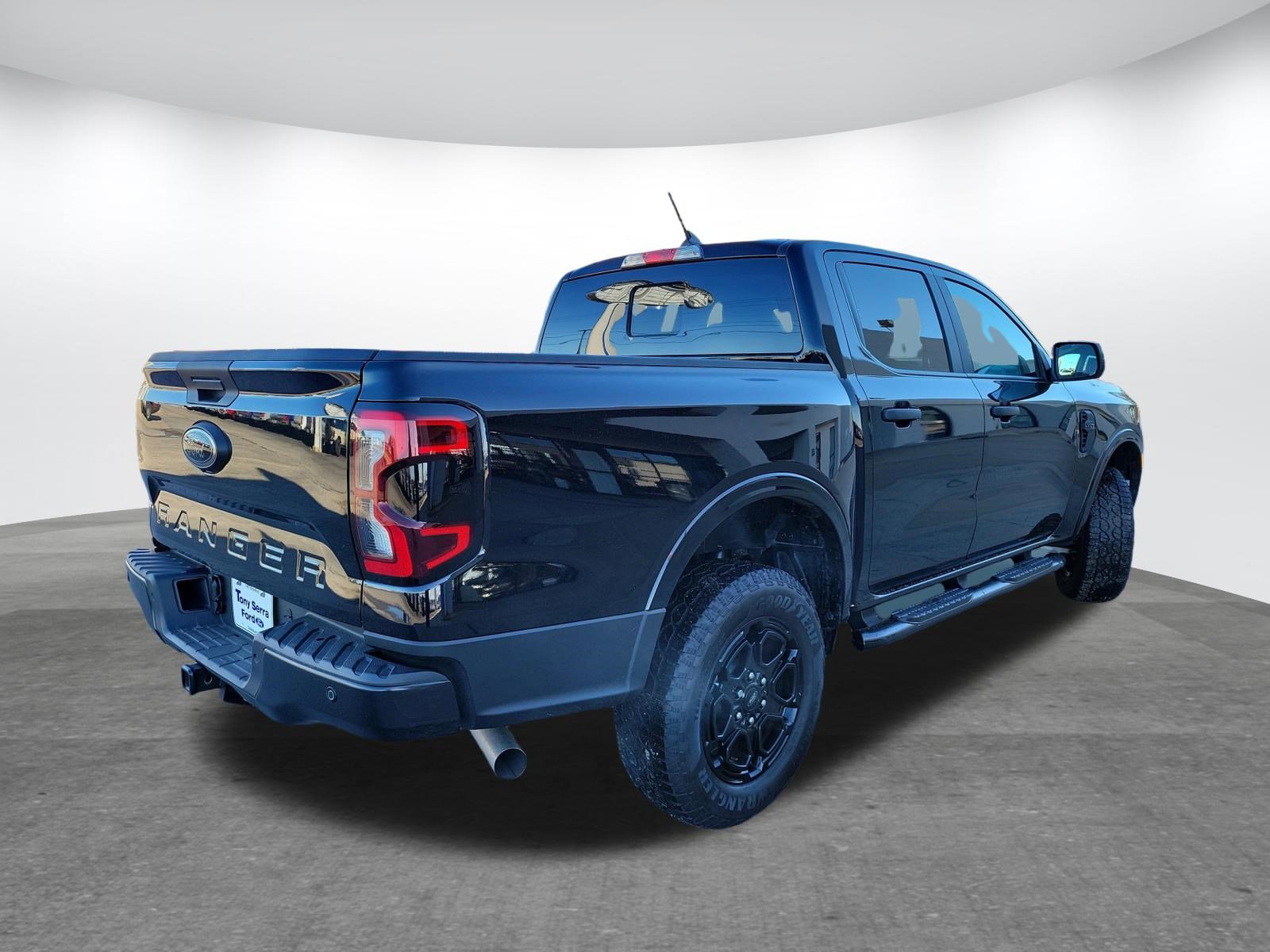 Used 2025 Ford Ranger XLT w/ Equipment Group 301A High image 5