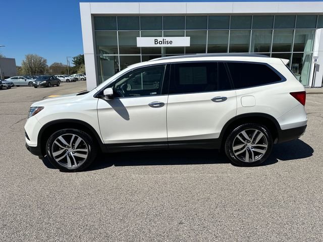 Used 2017 Honda Pilot Elite image 4
