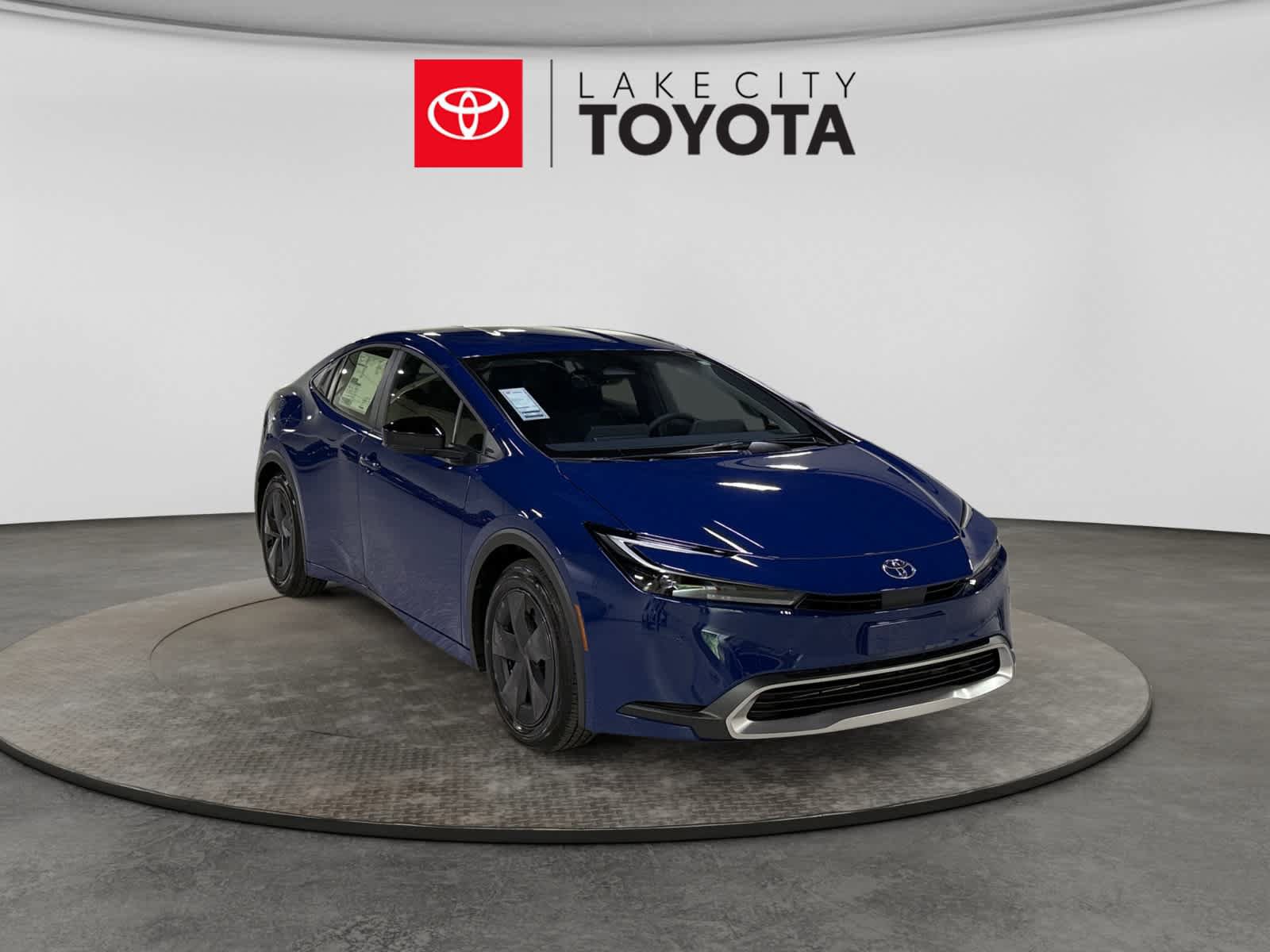 New 2027 Toyota Prius Plug-In Hybrid FWD image 9