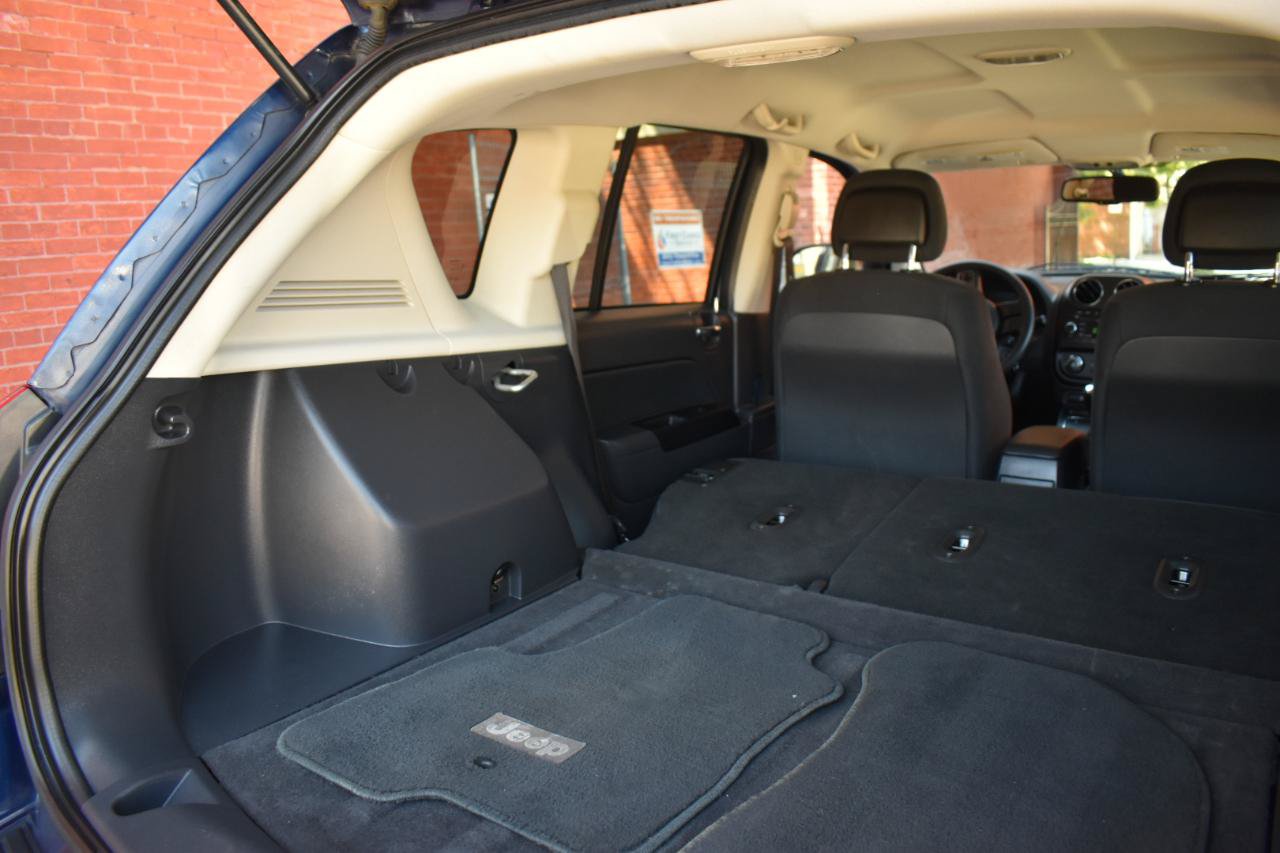 Used 2012 Jeep Compass Sport AWD/4WD image 35