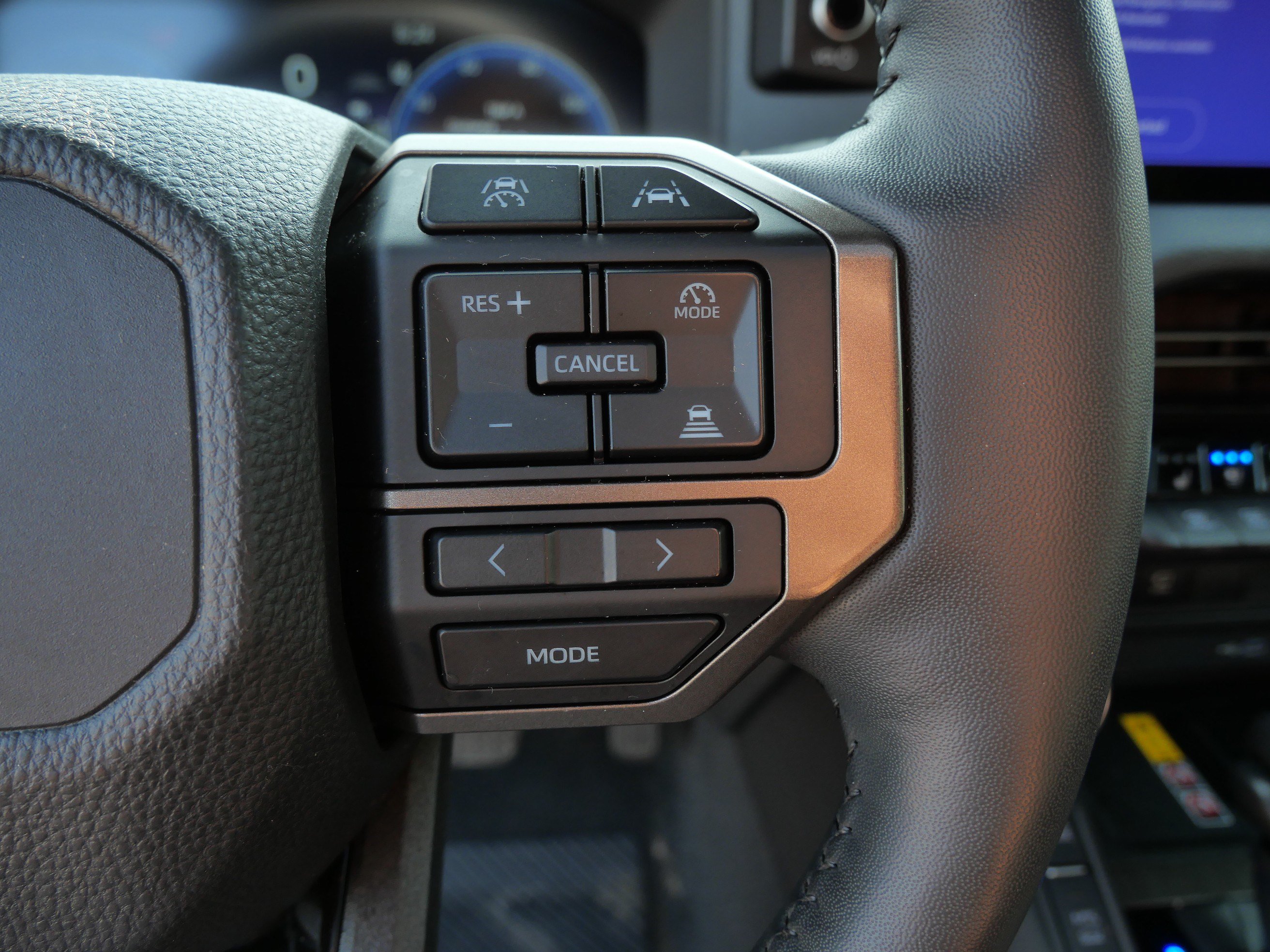 Certified 2025 Toyota Land Cruiser w/ Premium Package AWD/4WD image 29