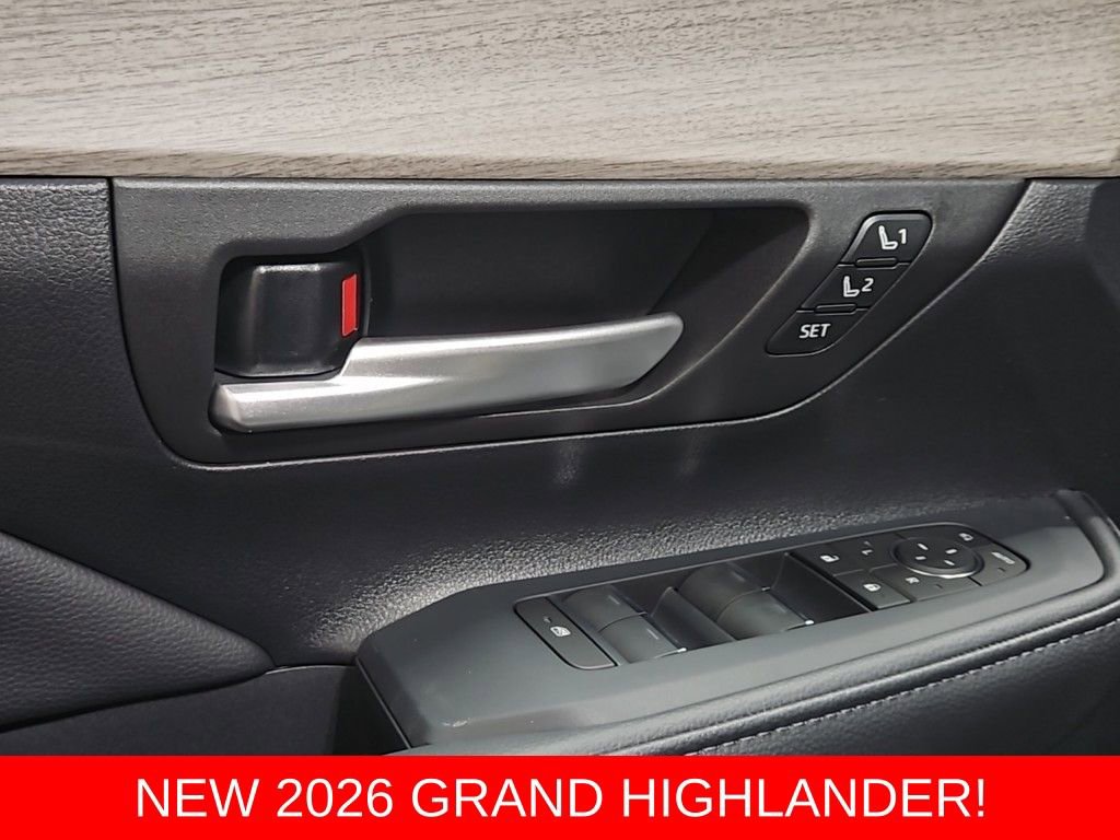 New 2026 Toyota Grand Highlander Limited image 10