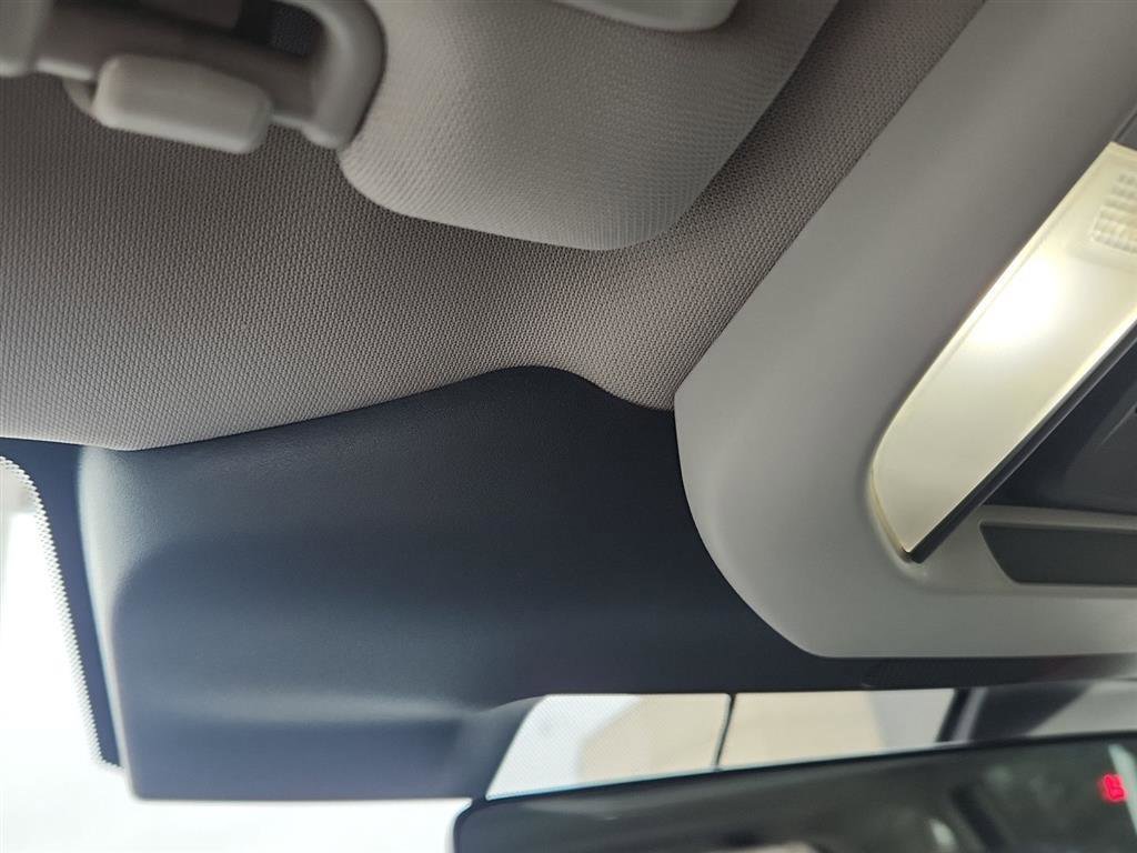 Used 2022 Subaru Forester Limited w/ Popular Package #3 image 19