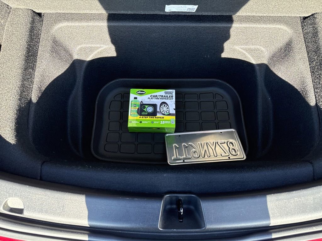 Used 2022 Tesla Model Y Long Range image 32