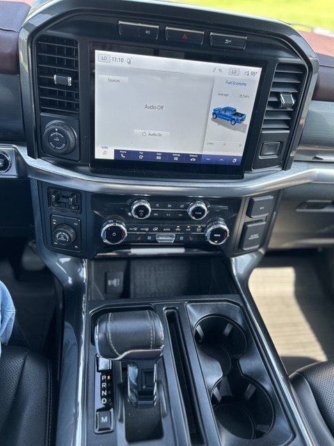 Used 2022 Ford F150 Lariat AWD/4WD image 9