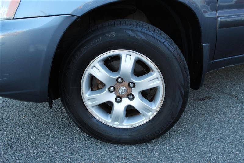 Used 2003 Toyota Highlander 4WD V6 image 9