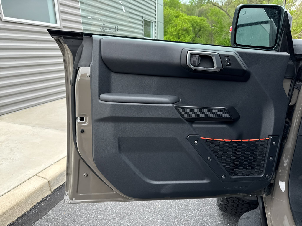 New 2026 Ford Bronco Raptor w/ Interior Carbon Fiber Pack AWD/4WD image 26
