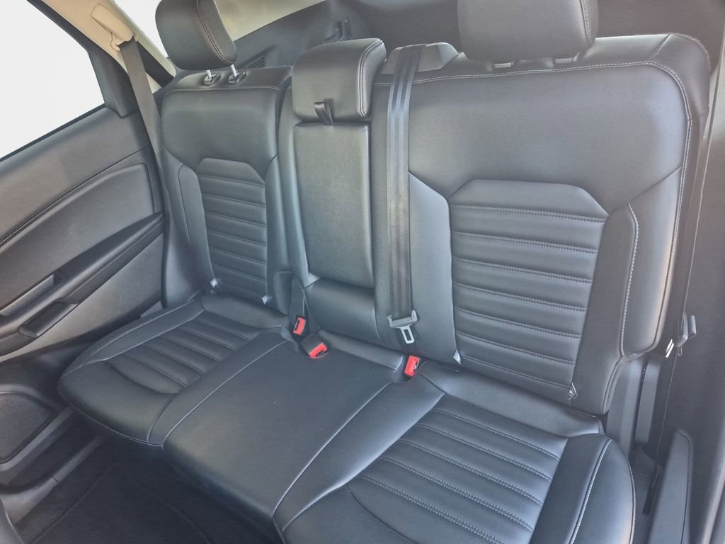 Used 2024 Ford Edge SEL image 19