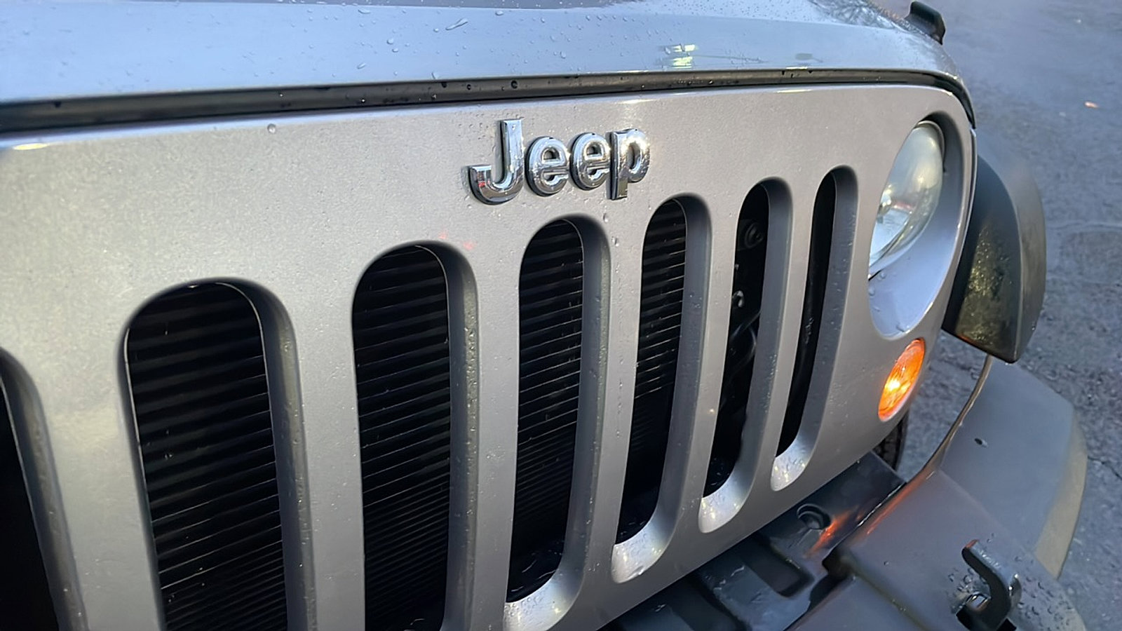 Used 2014 Jeep Wrangler Unlimited Sport w/ Quick Order Package 24S AWD/4WD image 35