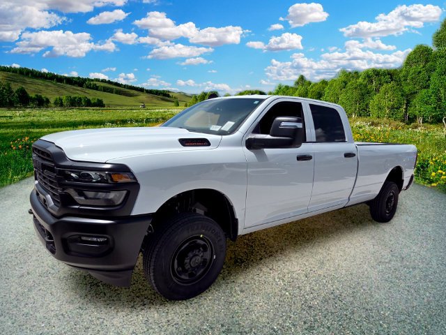 New 2026 RAM 2500 Tradesman AWD/4WD image 3