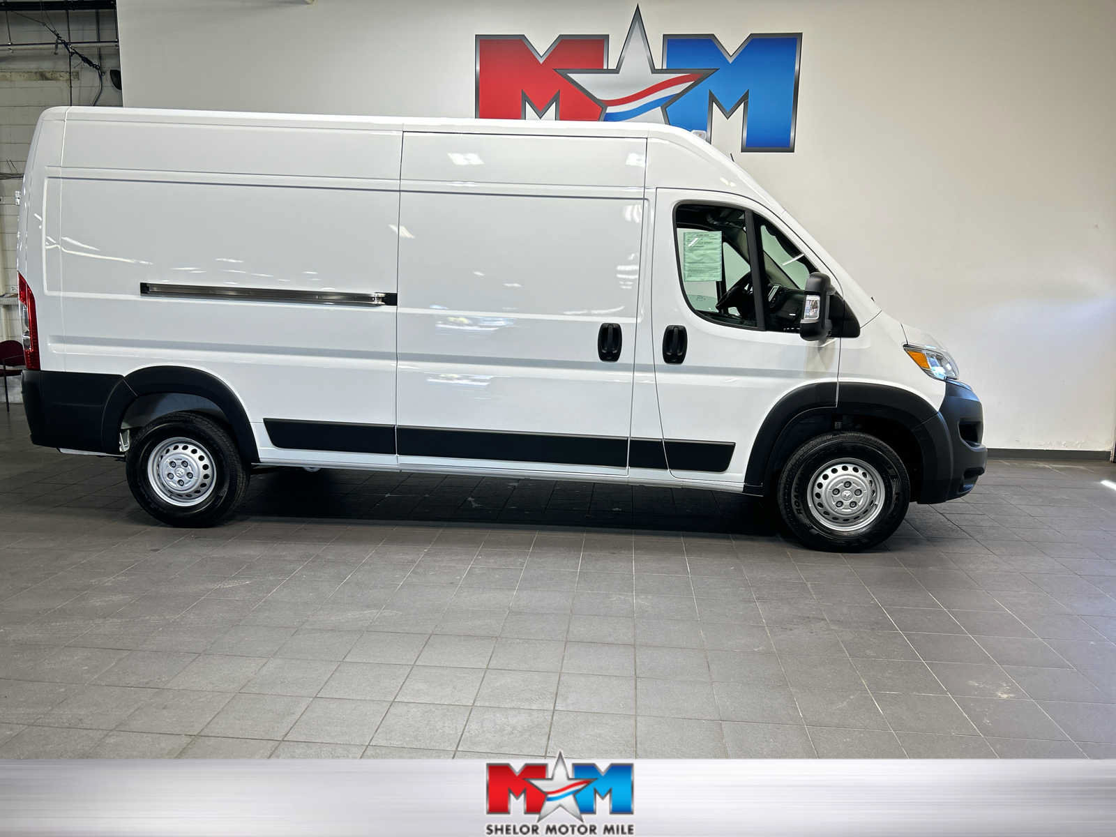 Used 2025 RAM ProMaster 2500 w/ Convenience Group