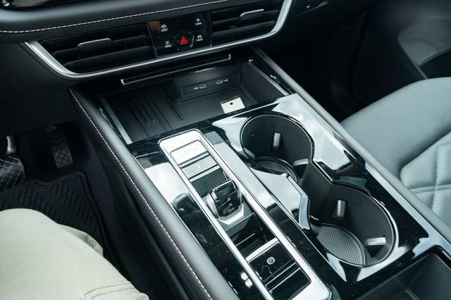 New 2026 Volkswagen Atlas SE FWD image 22