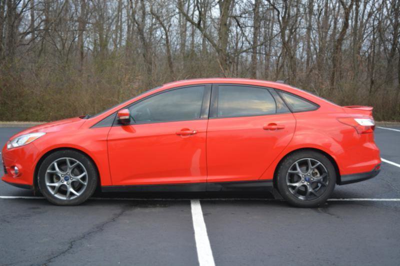 Used 2014 Ford Focus SE w/ Equipment Group 201A image 8