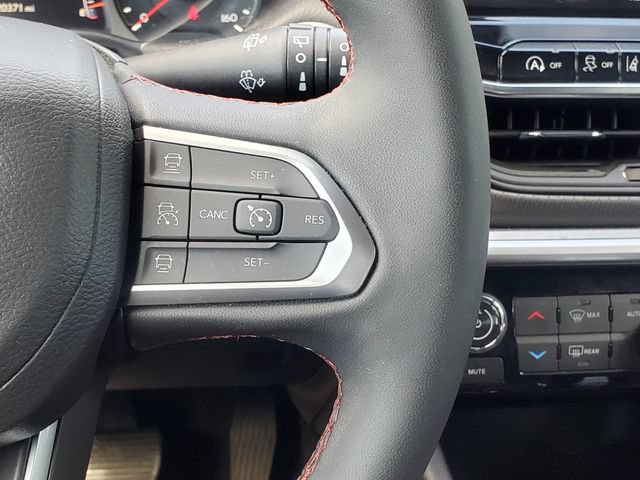 Used 2026 Jeep Compass Trailhawk AWD/4WD image 17