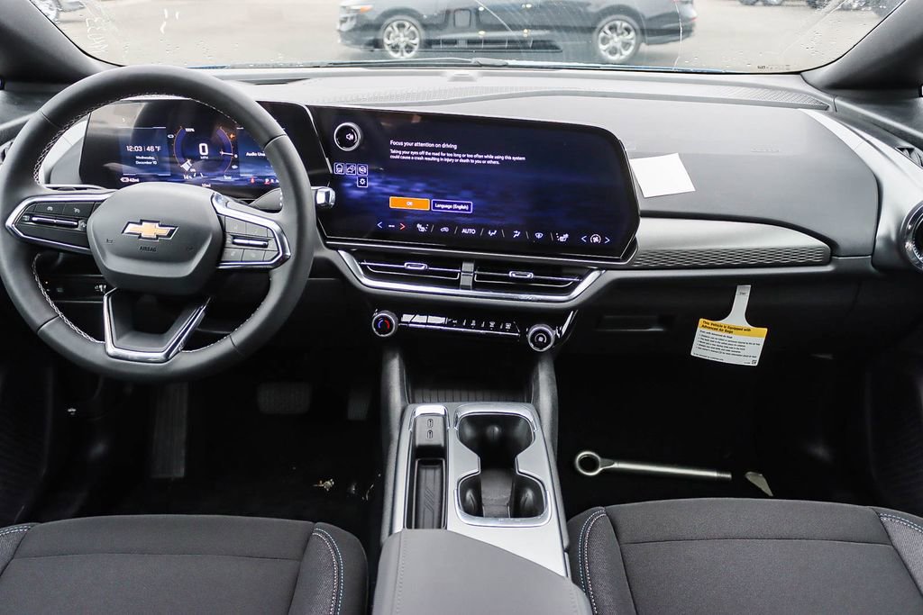 Used 2026 Chevrolet Equinox EV LT w/ Comfort Package AWD/4WD image 9