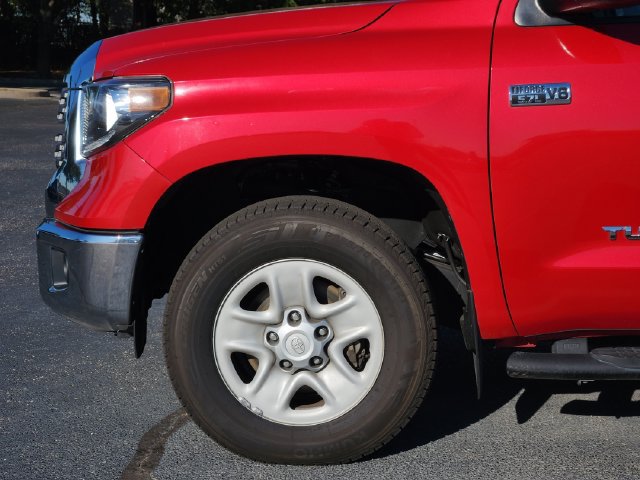 Certified 2021 Toyota Tundra SR5 w/ SR5 Leather Package RWD image 7
