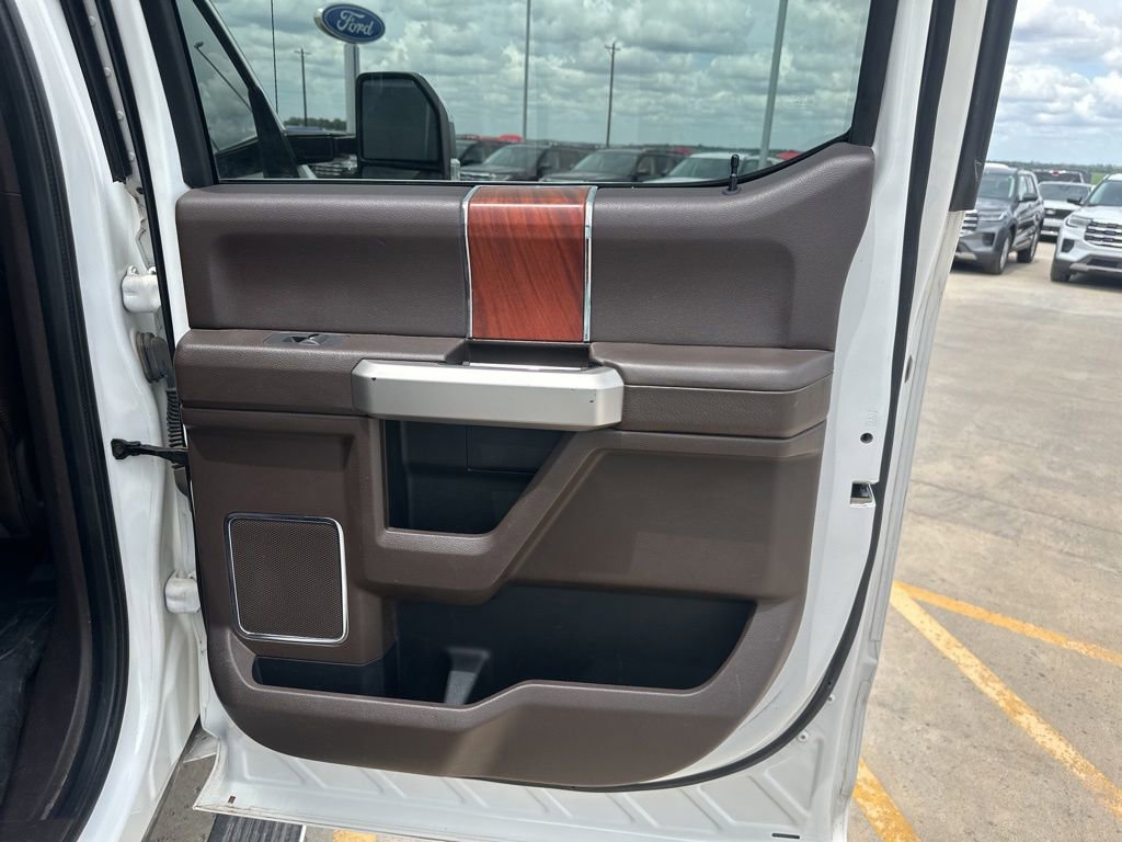 Used 2021 Ford F250 King Ranch w/ King Ranch Ultimate Package AWD/4WD image 33