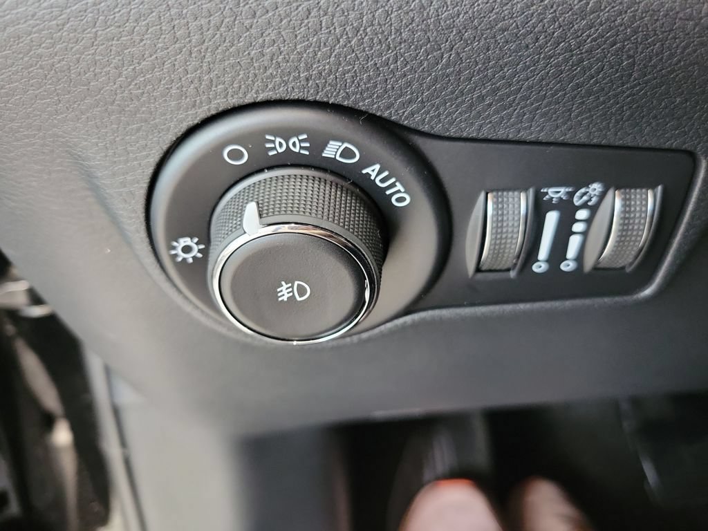 New 2026 Jeep Compass Limited AWD/4WD image 29