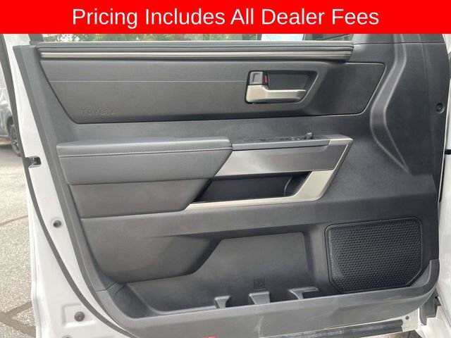 Used 2025 Toyota Tundra SR5 w/ SR5 Premium Package AWD/4WD image 19