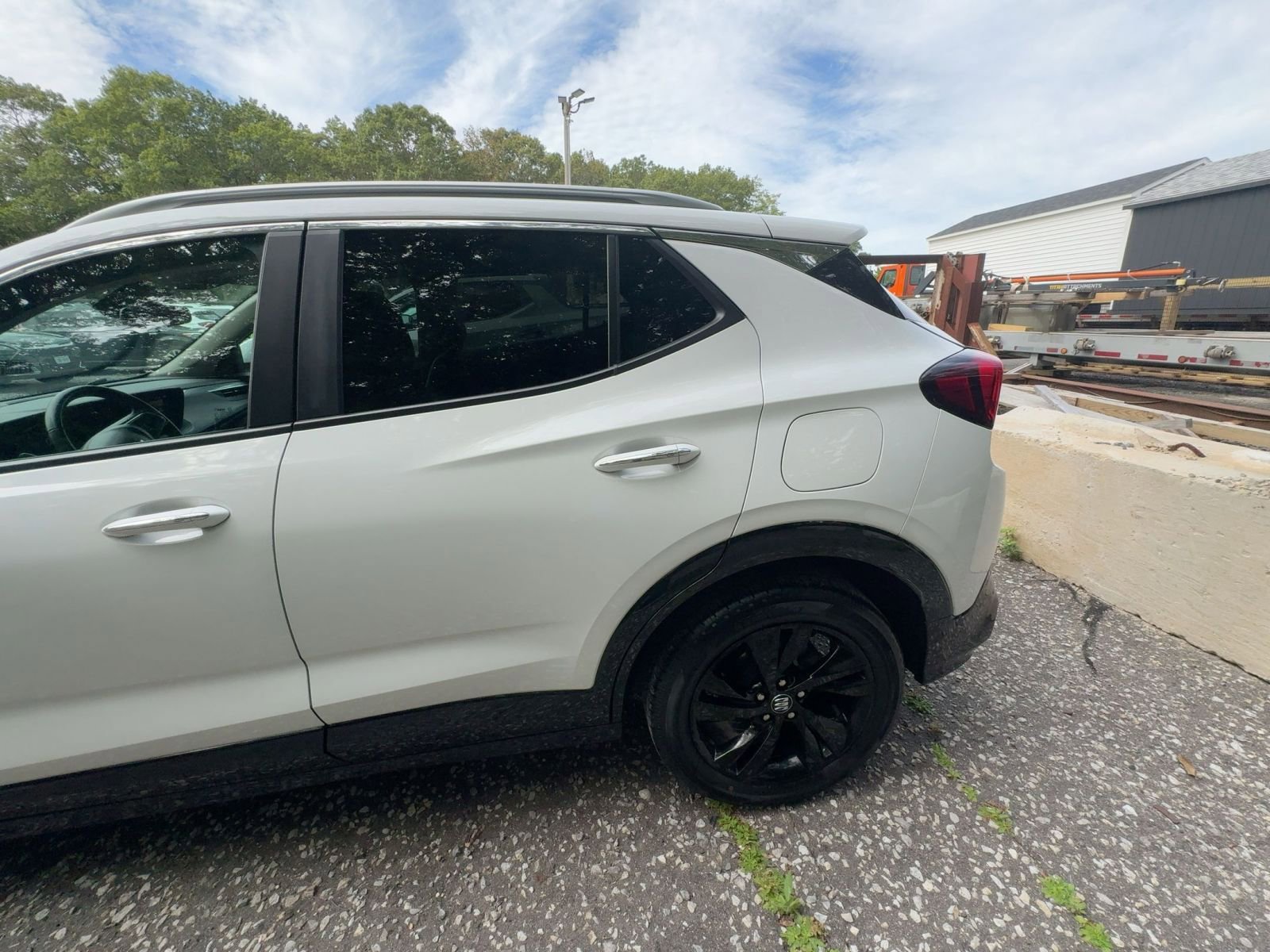 Used 2024 Buick Encore GX Sport Touring image 21
