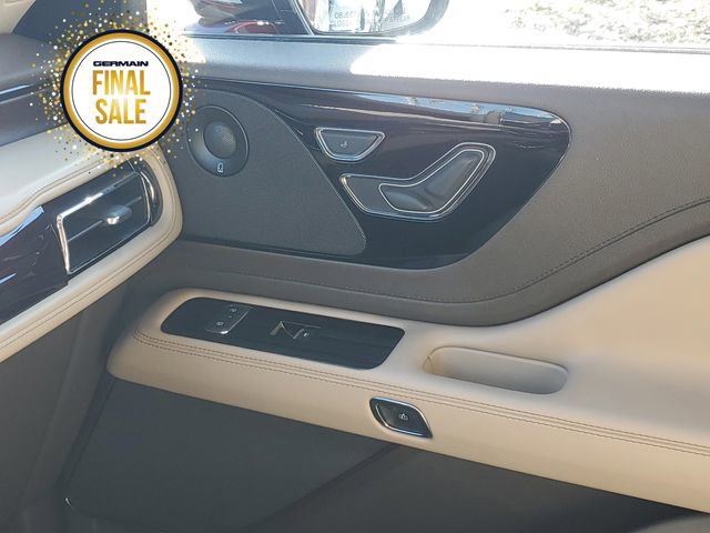 Used 2021 Lincoln Aviator Reserve w/ Equipment Group 201A image 25