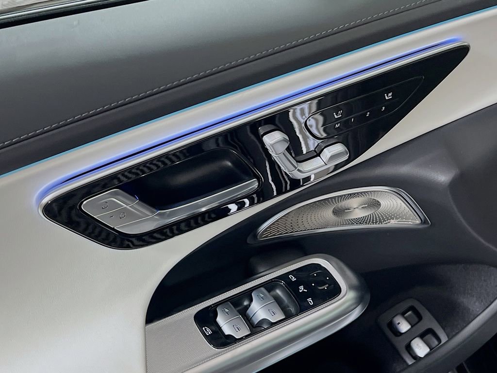 New 2026 Mercedes-Benz E 53 AMG e 4MATIC Sedan image 21
