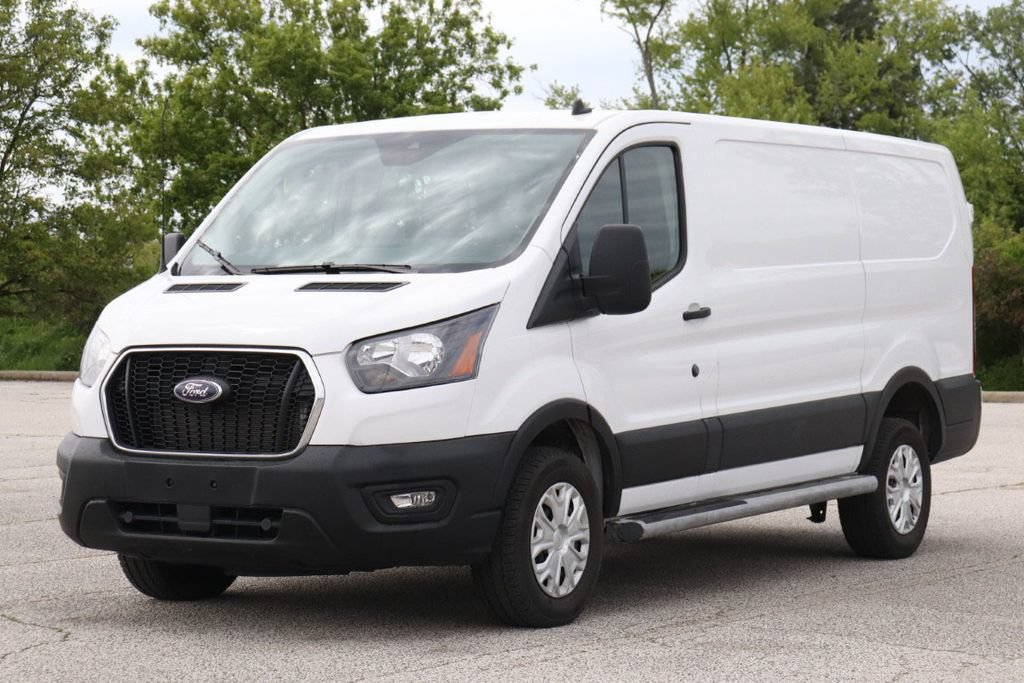 Used 2025 Ford Transit 250 Low Roof w/ Exterior Upgrade Package RWD image 5