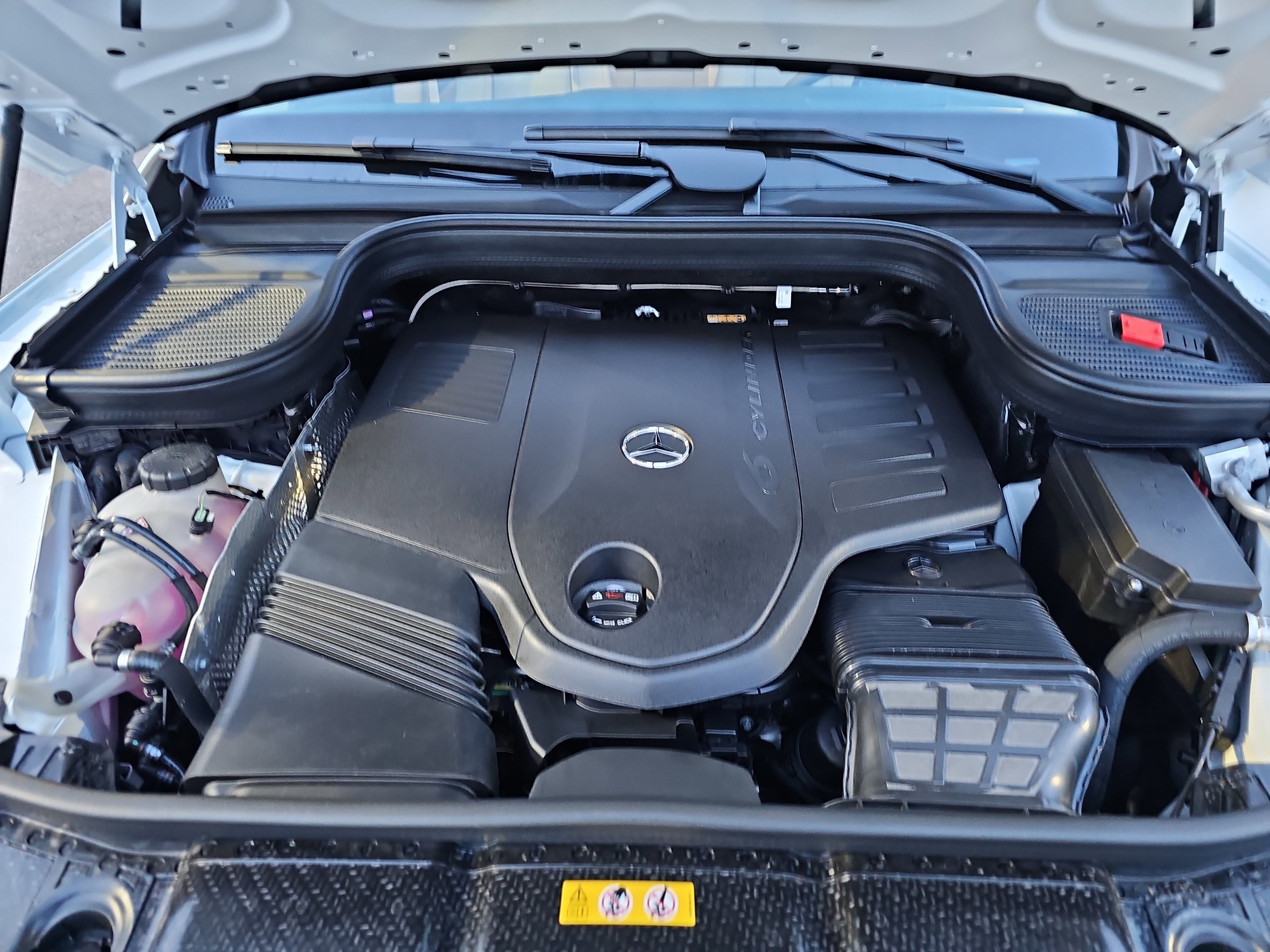 New 2026 Mercedes-Benz GLE 450 4MATIC image 32
