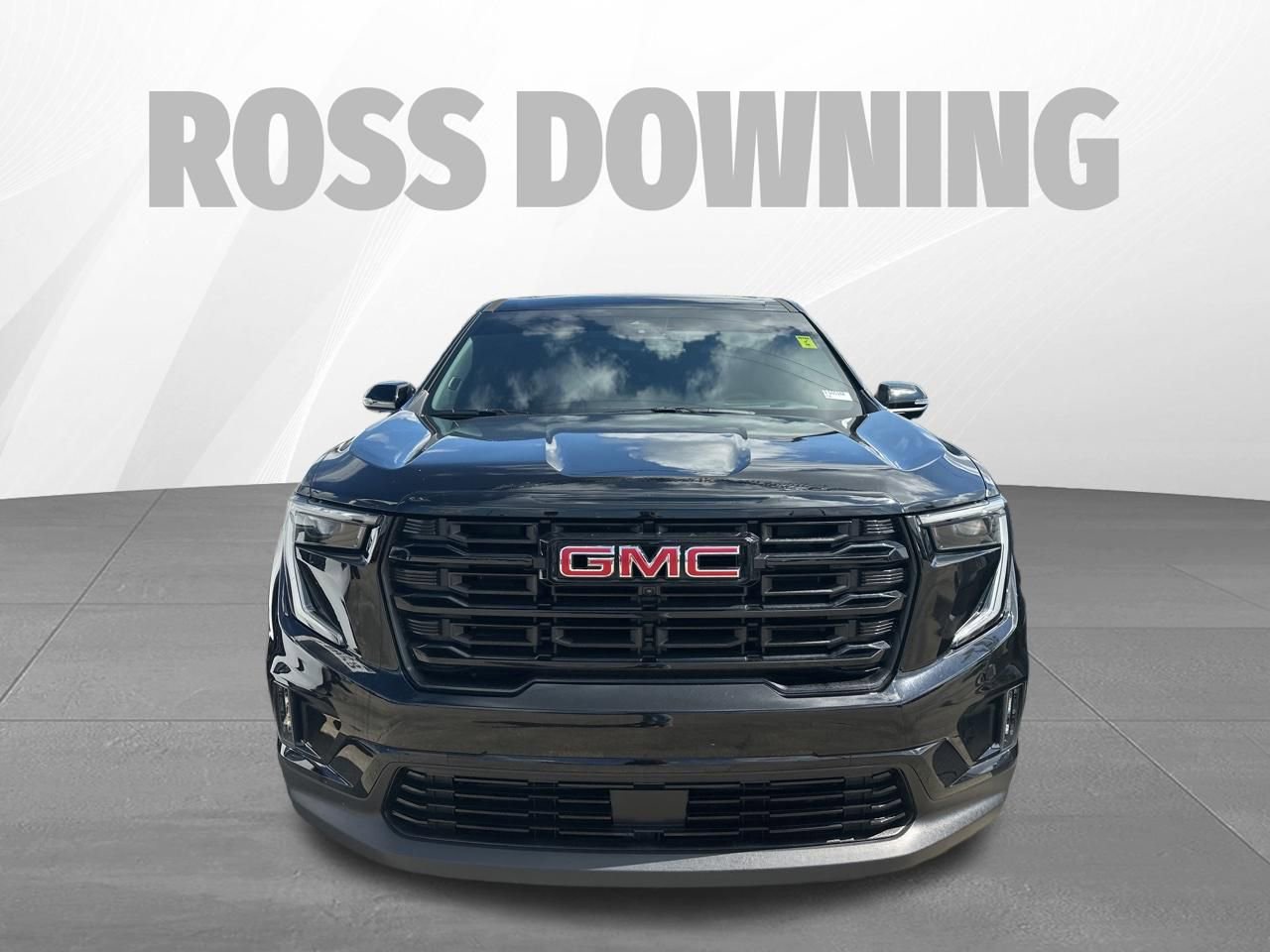 Used 2024 GMC Acadia Elevation w/ Black Edition FWD image 2