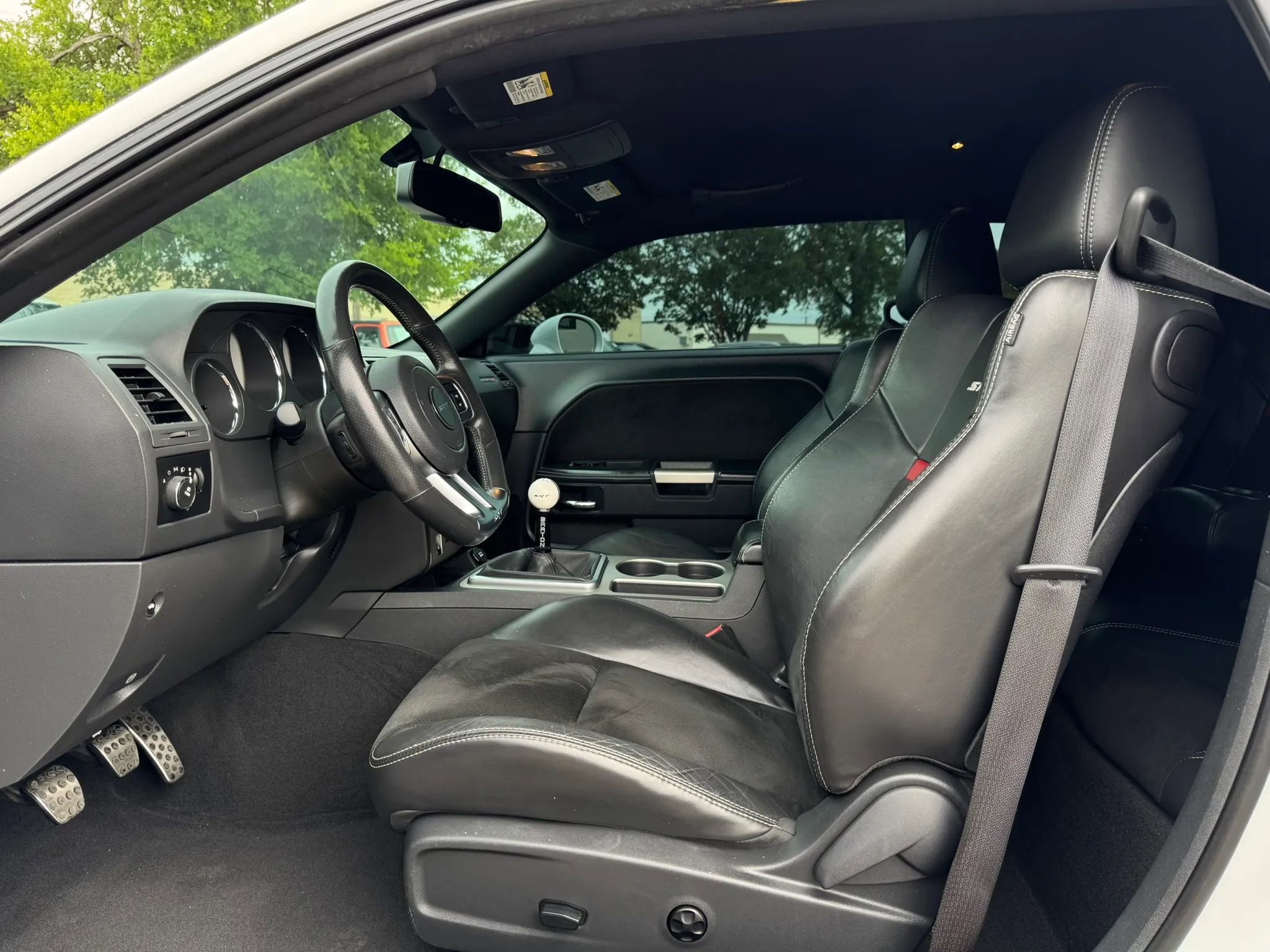 Used 2012 Dodge Challenger SRT8 RWD image 15