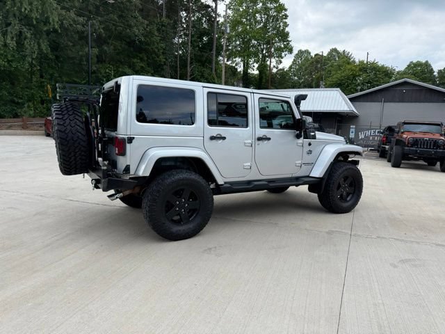 Used 2012 Jeep Wrangler Unlimited Sahara AWD/4WD image 5