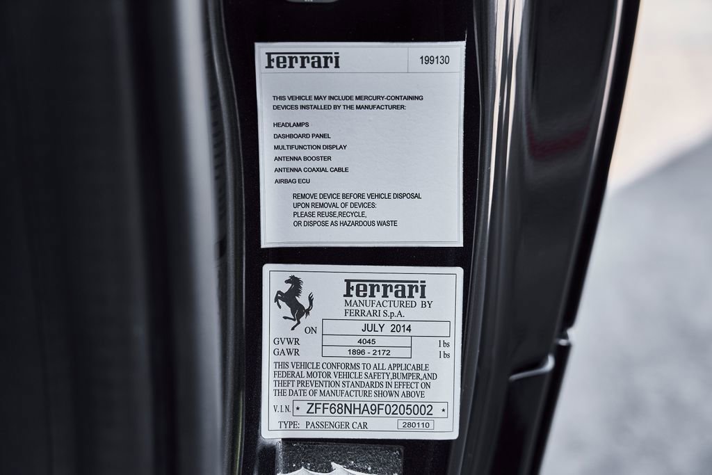 Used 2015 Ferrari 458 Spider RWD image 42