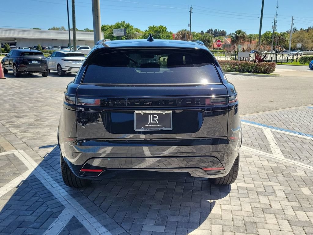 New 2026 Land Rover Range Rover Velar Dynamic SE AWD/4WD image 4