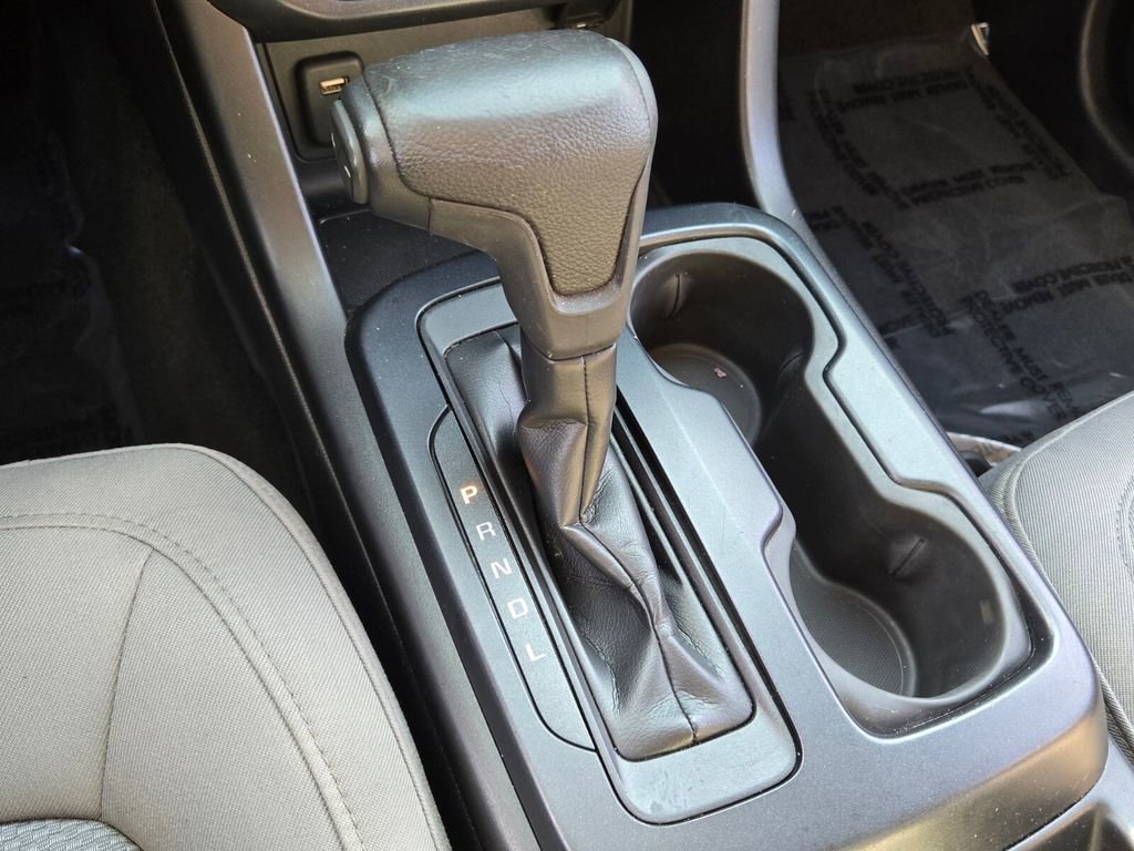 Used 2017 Chevrolet Colorado W/T image 23