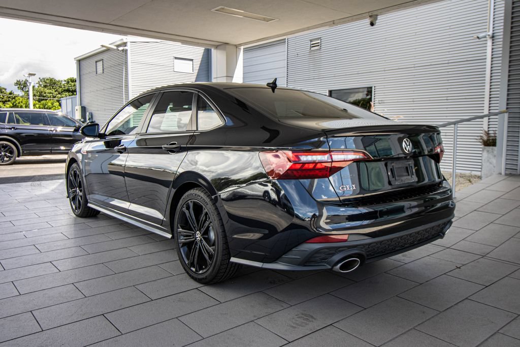 Used 2022 Volkswagen Jetta GLI Autobahn FWD image 12