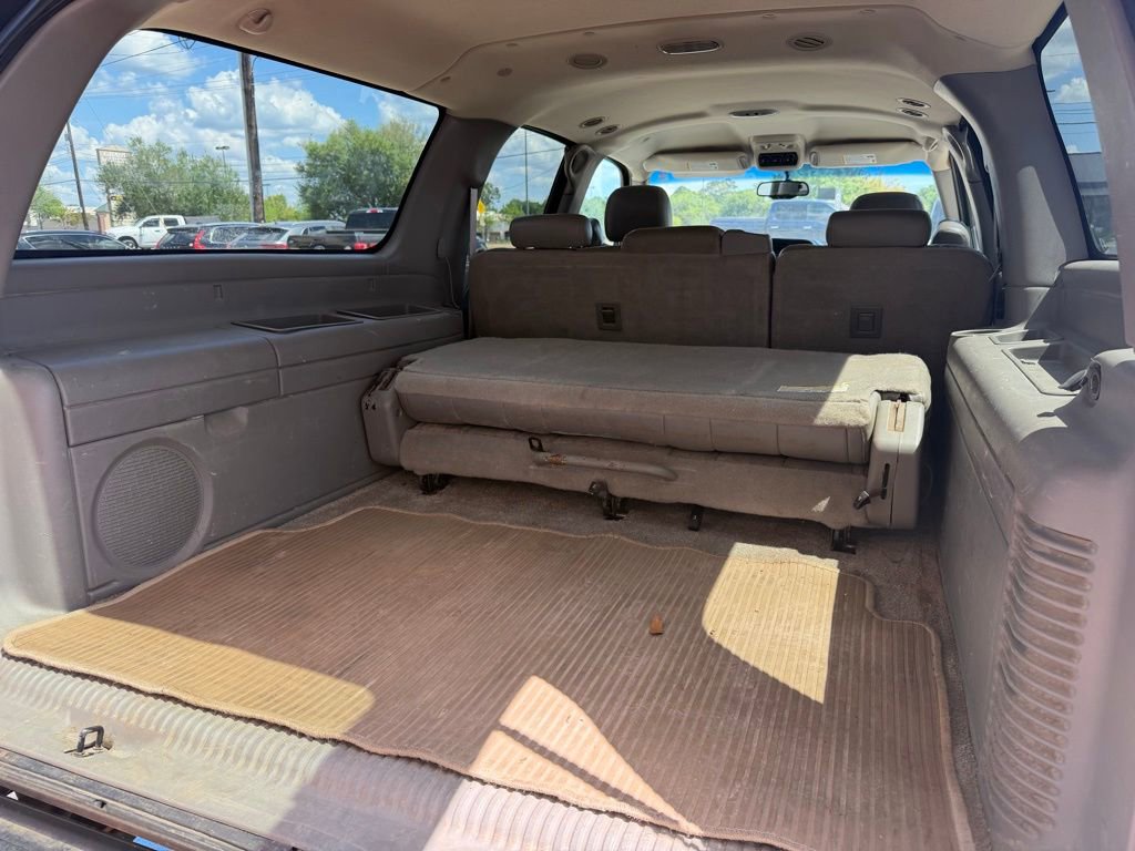 Used 2003 GMC Yukon XL SLT w/ 1SC Preferred Equipment Group image 7