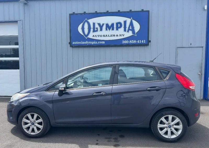 Used 2013 Ford Fiesta SE FWD image 31