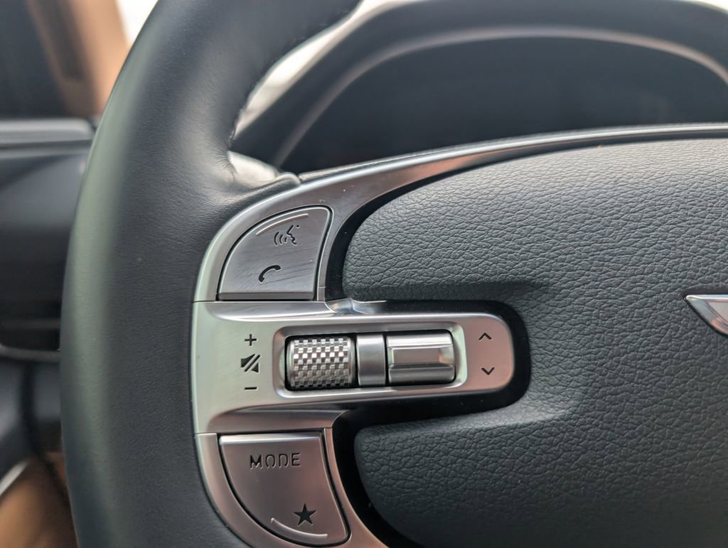 Used 2021 Genesis GV80 3.5T Advanced + w/ Cargo Package image 16