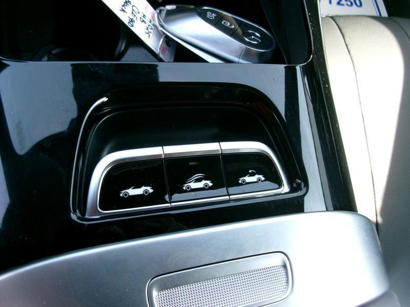 Used 2025 Mercedes-Benz CLE 450 4MATIC Cabriolet w/ Night Package image 16