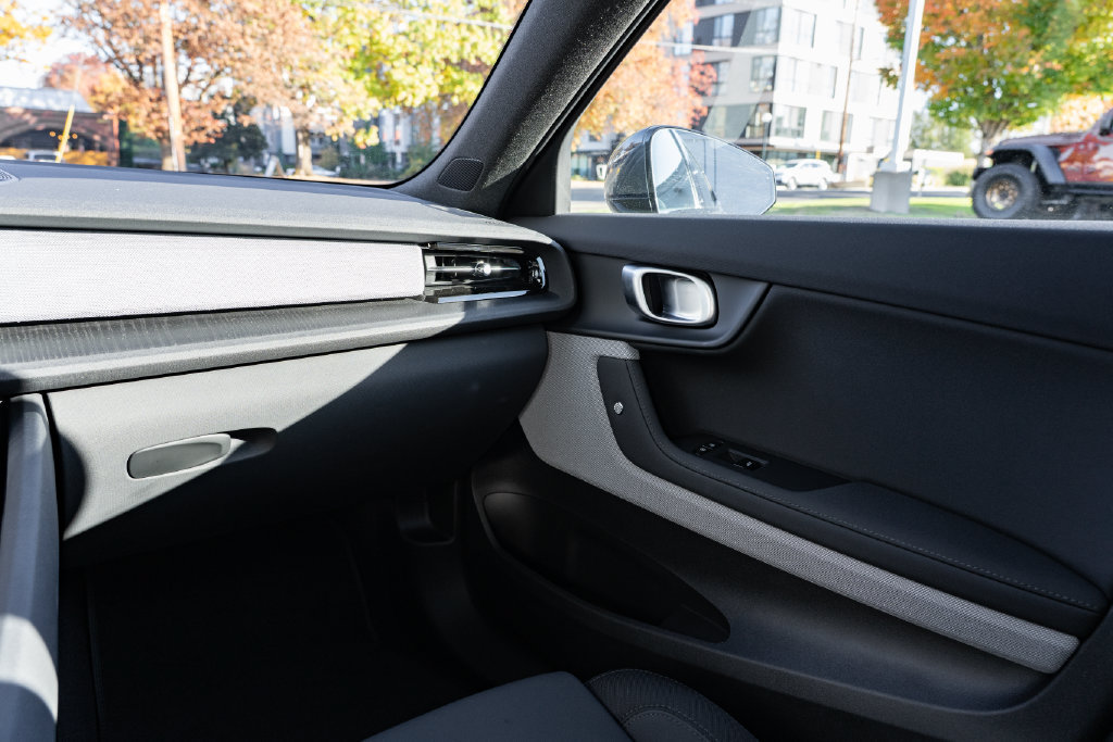 Used 2024 Polestar Polestar 2 AWD/4WD image 10