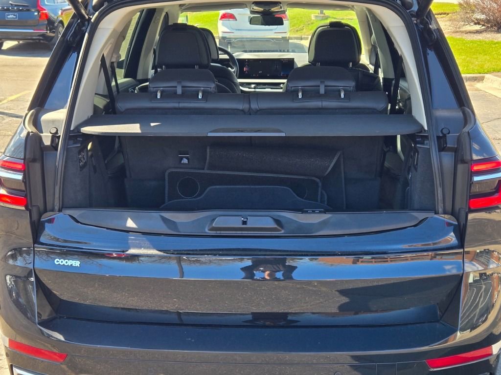 Used 2023 BMW X7 xDrive40i image 21