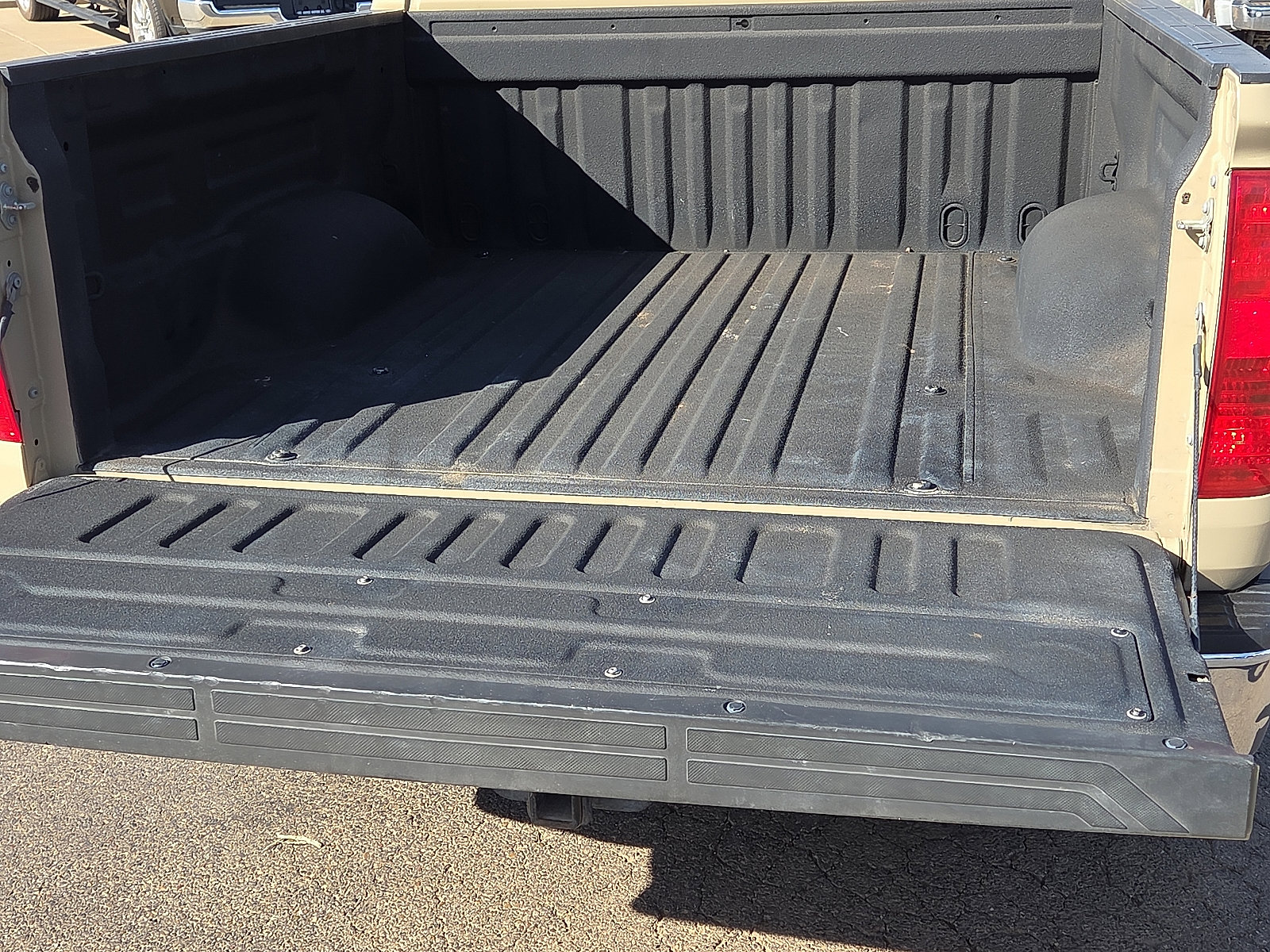 Used 2017 Toyota Tundra SR5 image 7