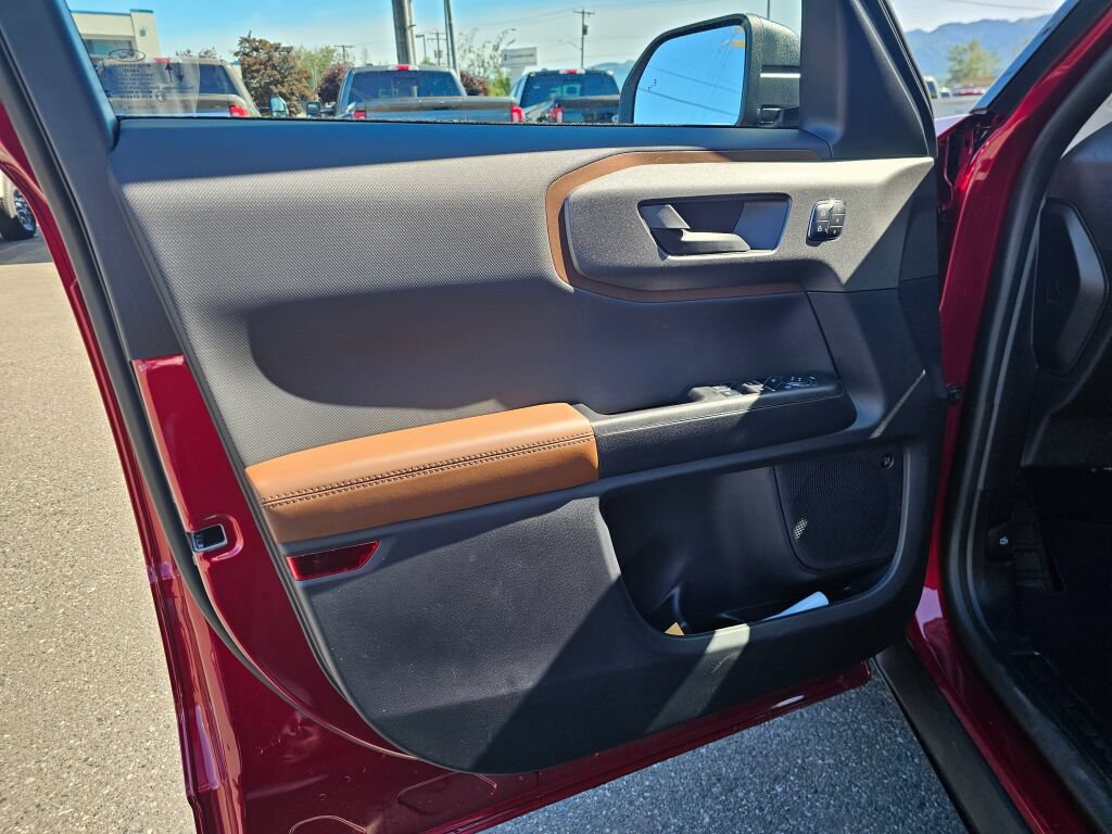 New 2026 Ford Bronco Sport Outer Banks w/ Outer Banks Tech Package+ AWD/4WD image 10