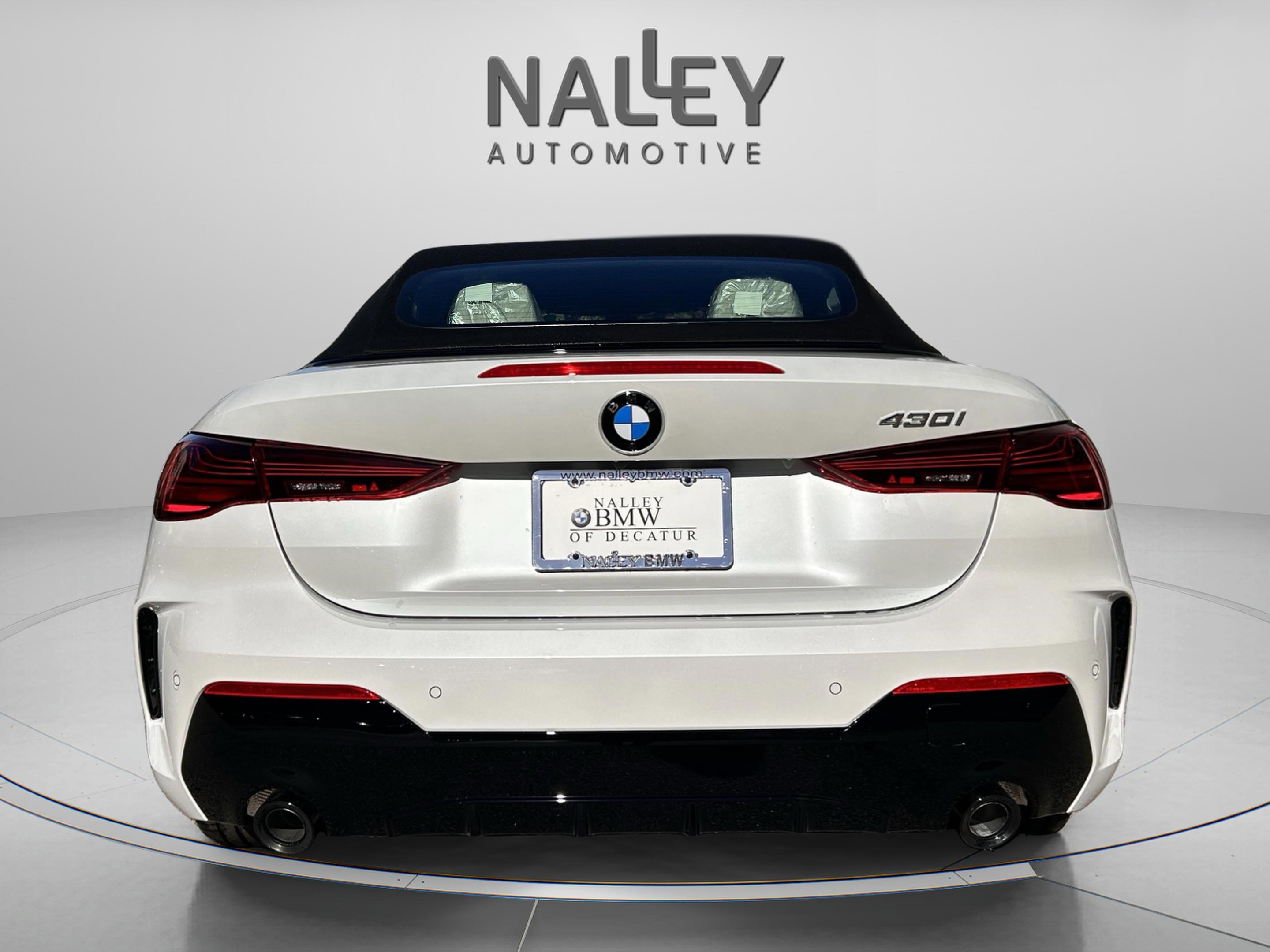 New 2026 BMW 430i Convertible w/ M Sport Package image 3