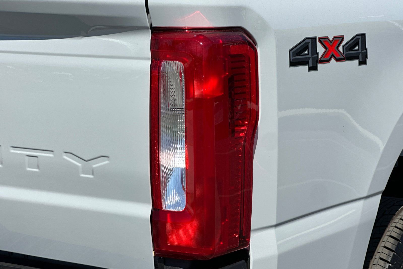 New 2026 Ford F250 XLT w/ F-250 >10K GVWR Package image 23