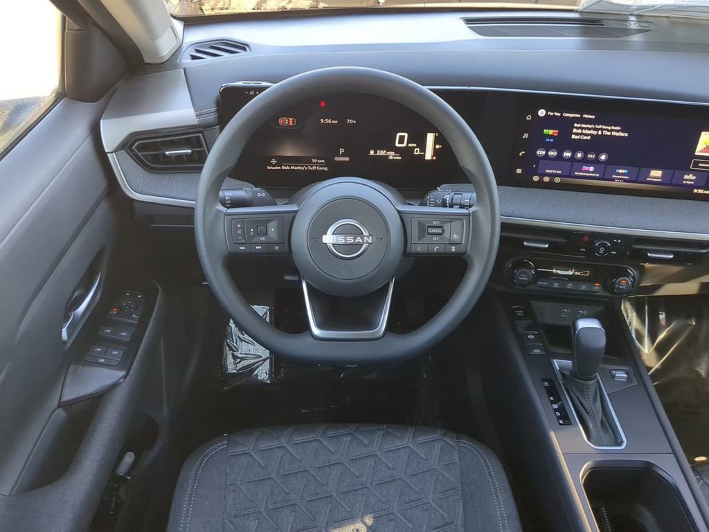 New 2026 Nissan Kicks SV image 15