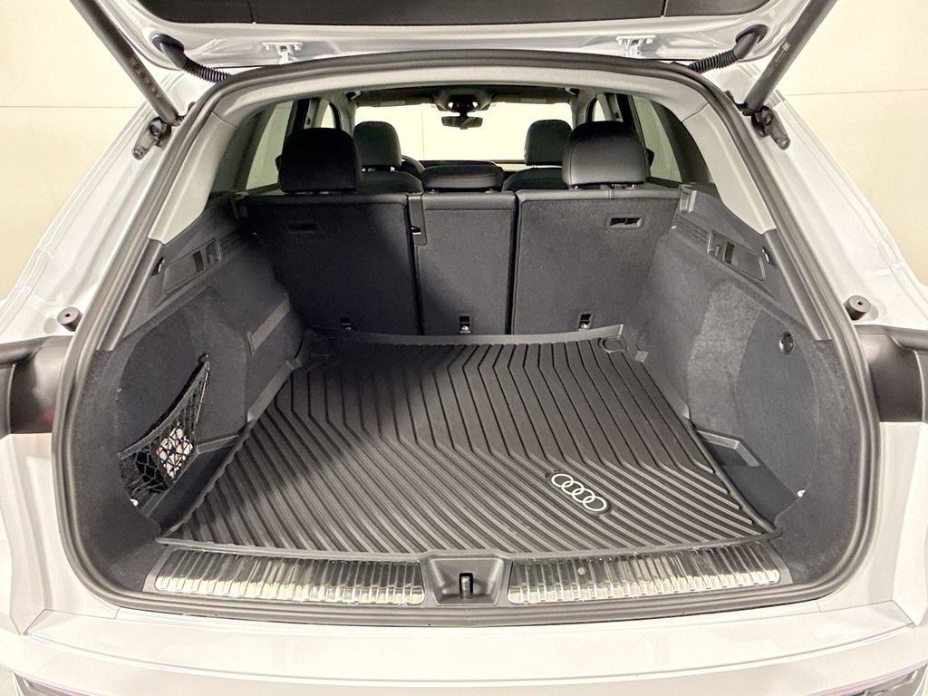 Used 2026 Audi Q5 Premium w/ Convenience Package AWD/4WD image 29
