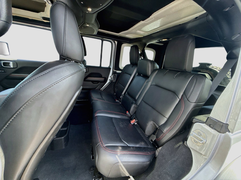 Certified 2024 Jeep Wrangler Unlimited Rubicon AWD/4WD image 27