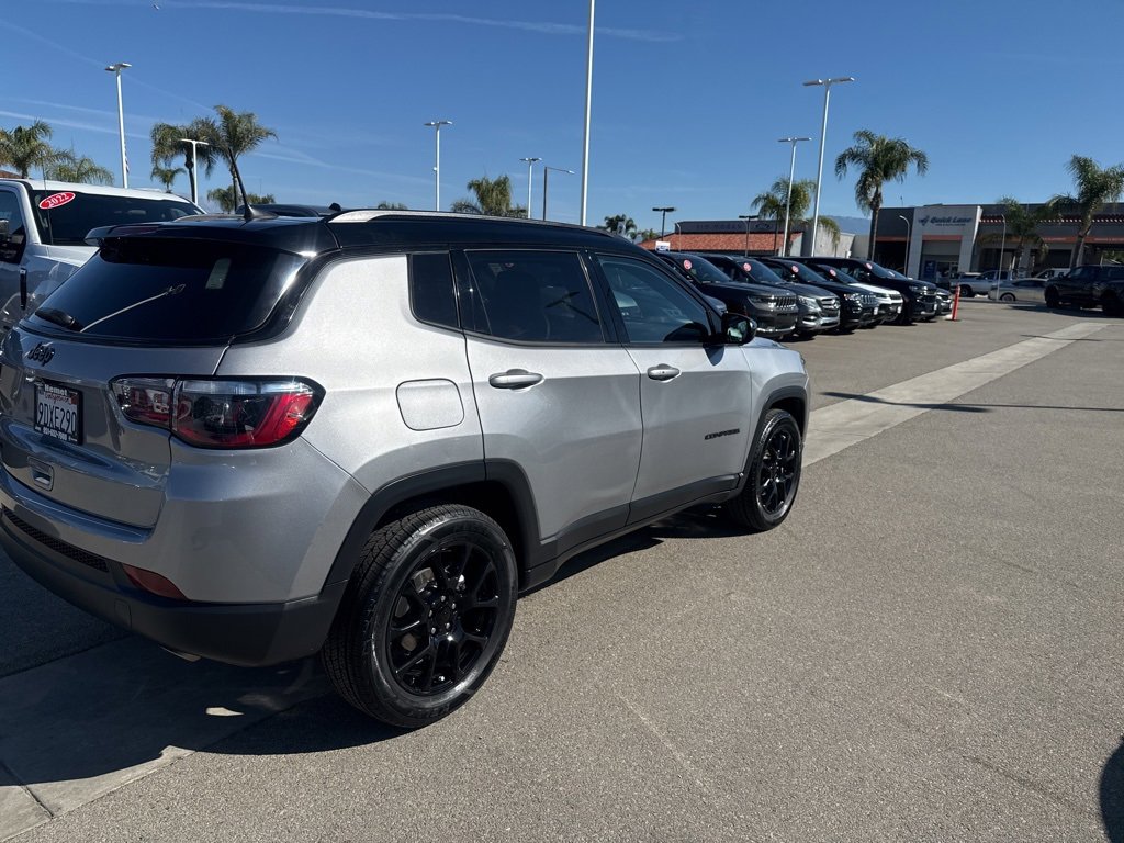 Used 2022 Jeep Compass Altitude image 8