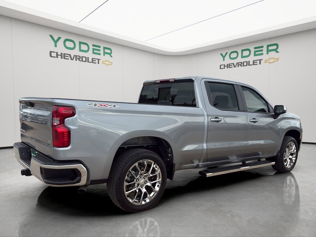Used 2025 Chevrolet Silverado 1500 LT w/ Leather Package AWD/4WD image 6
